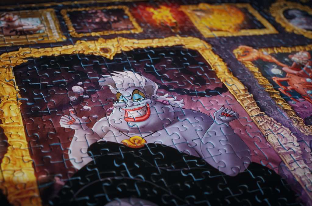 Ravensburger Puzzle - Disney Villainous: Ursula - 1000p