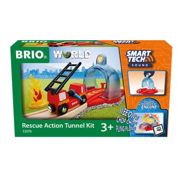BRIO® SmartTech™ Smart Engine with Action Tunnels - toys et cetera